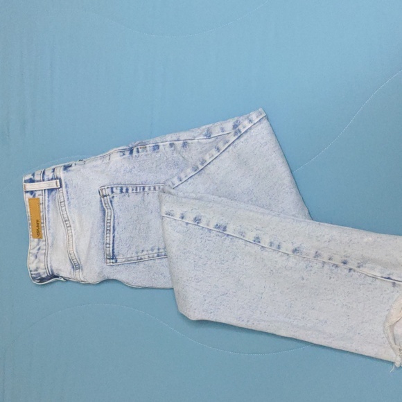 Yoga Jeans size 28 flare - Picture 3 of 3